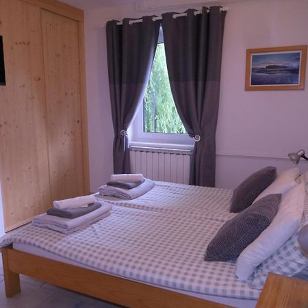 Apartments Tatjana โบเว็ก ภายนอก รูปภาพ